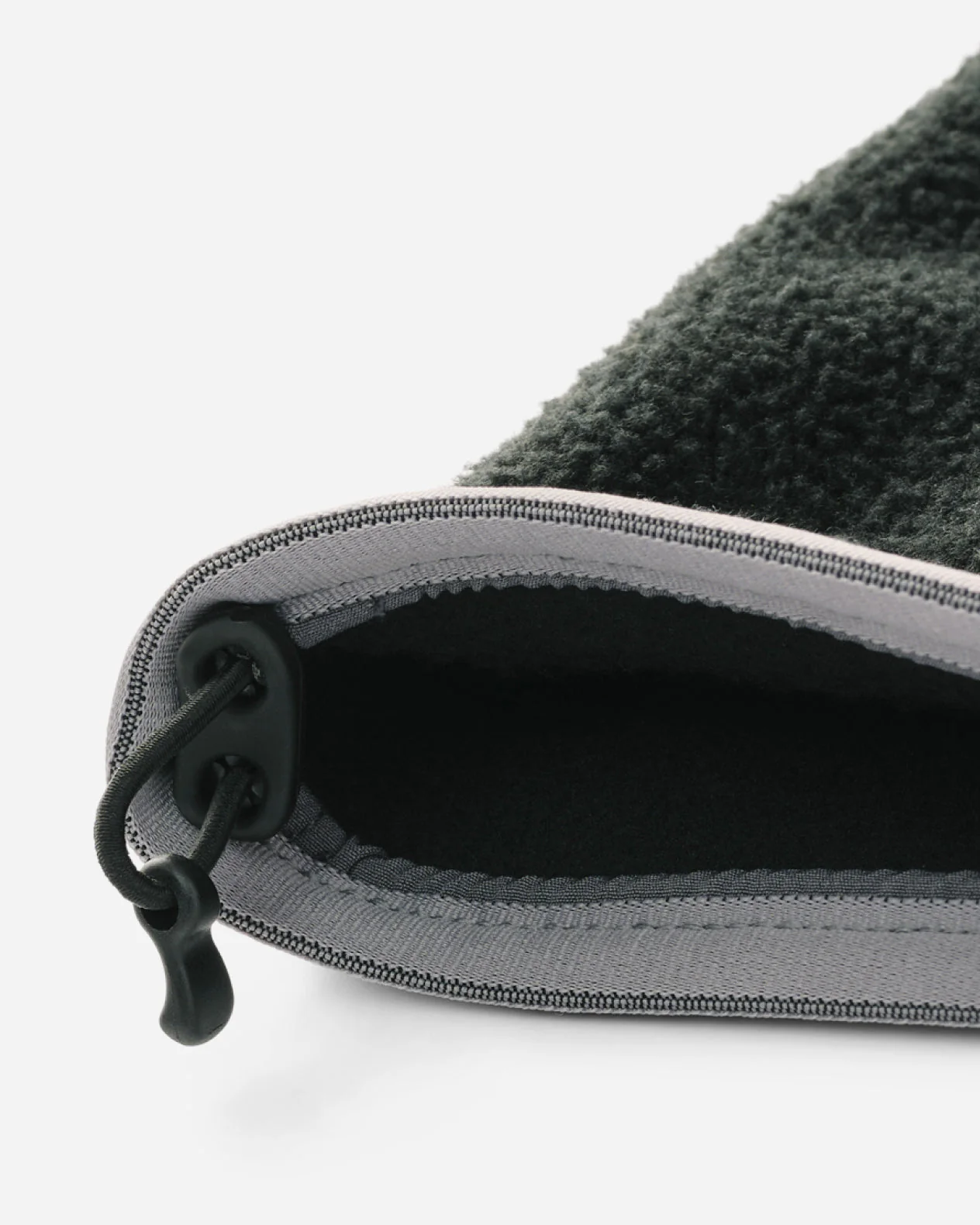 Sherpa Tech Vest - Image 4